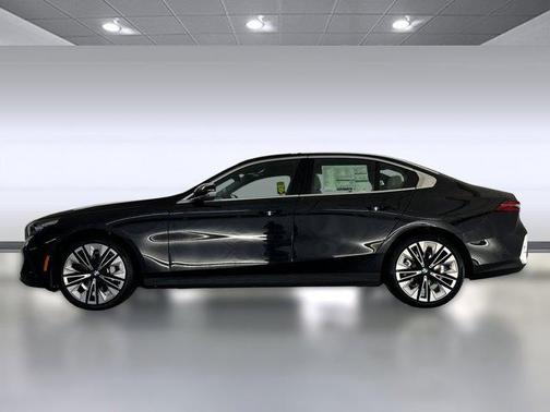 2026 BMW 530 i