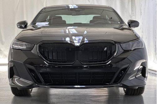 2026 BMW i5 xDrive40