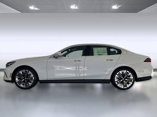 2026 BMW 530 i