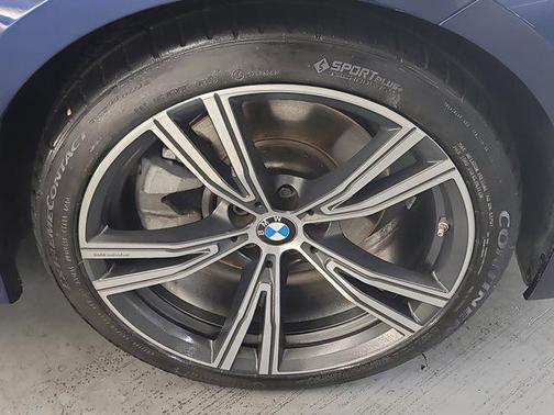 2020 BMW 330 330i Sedan