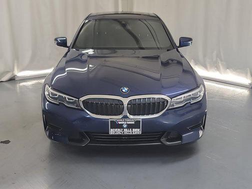 2020 BMW 330 330i Sedan