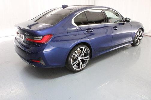 2020 BMW 330 330i Sedan