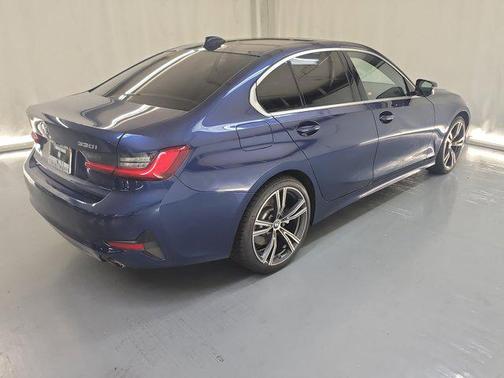 2020 BMW 330 330i Sedan