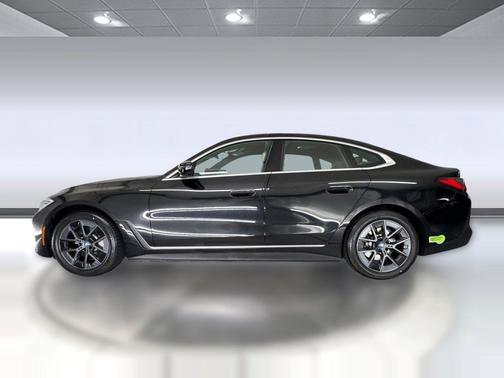 Black Sapphire Metallic 2023 BMW i4 Gran Coupe eDrive35