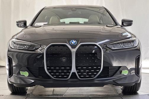 Black Sapphire Metallic 2023 BMW i4 Gran Coupe eDrive35