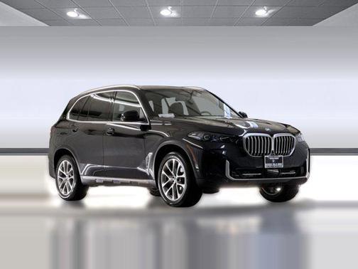 Black Sapphire Metallic 2026 BMW X5 sDrive40i