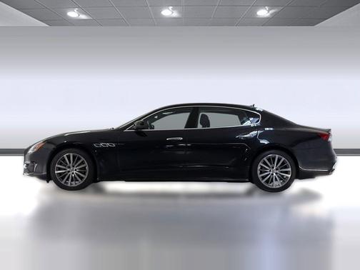 Nero Ribelle Metallic 2022 Maserati Quattroporte Modena Q4