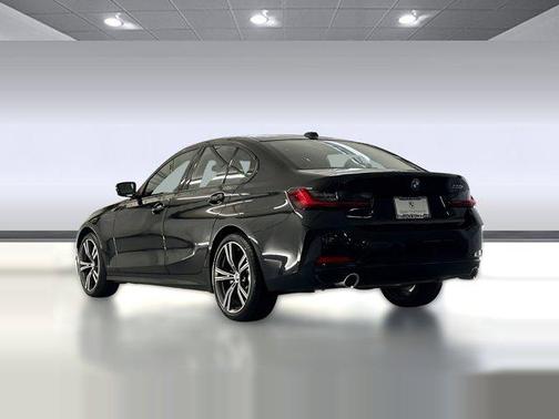2023 BMW 330 330i