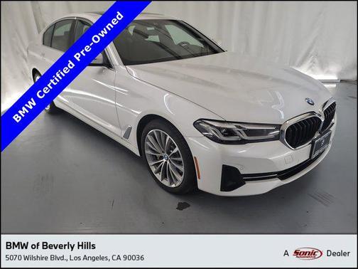 2022 BMW 530 i