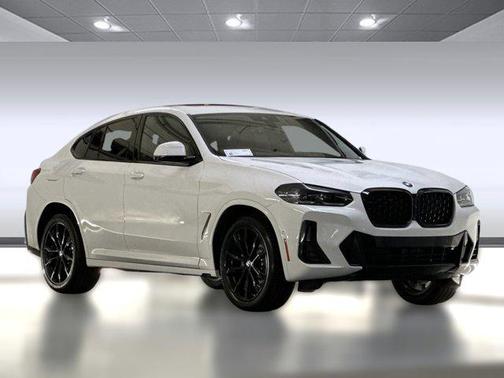 2025 BMW X4 xDrive30i