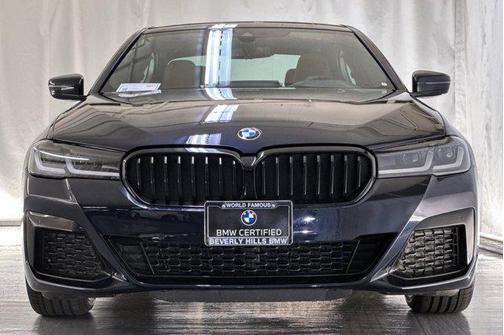 2023 BMW 530 i