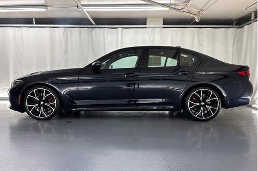 2023 BMW 530 i