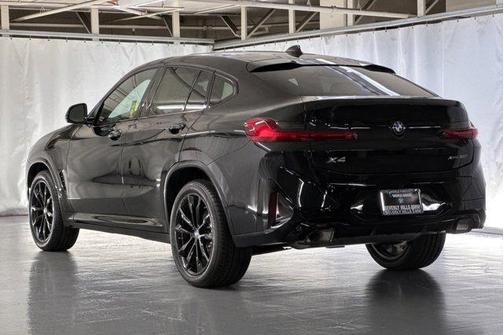 2025 BMW X4 xDrive30i