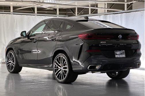 2023 BMW X6 xDrive40i