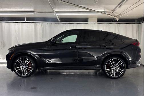 2023 BMW X6 xDrive40i