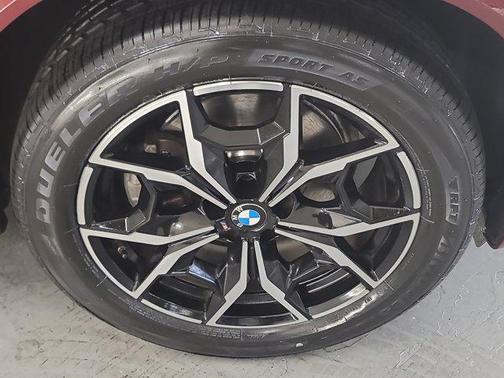2022 BMW X4 xDrive30i