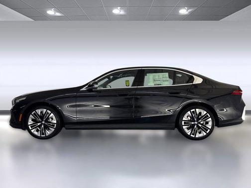 2026 BMW 530 i