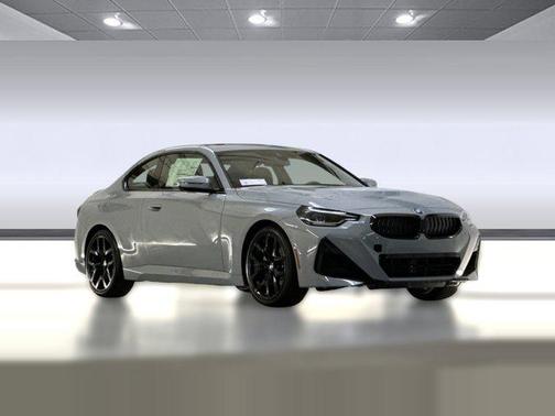 2026 BMW 230 230i
