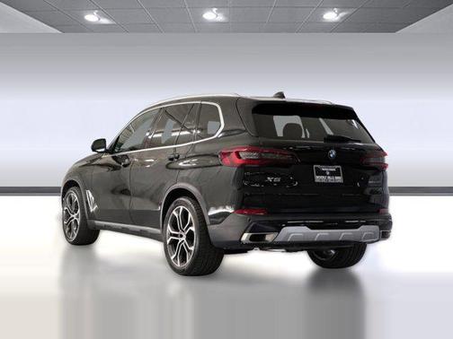2023 BMW X5 sDrive40i