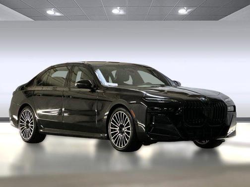 2025 BMW 760 i xDrive