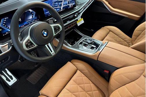 2026 BMW X5 M60i