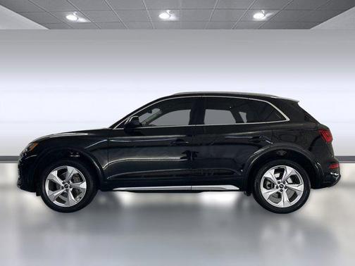2021 Audi Q5 45 Premium Plus