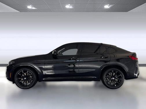2023 BMW X4 xDrive30i