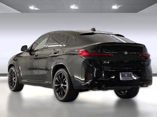 2023 BMW X4 xDrive30i