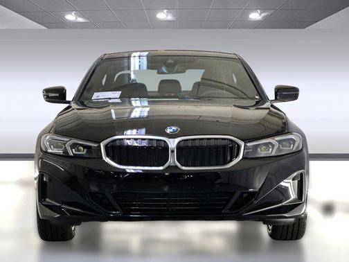 2025 BMW 330 330i Sedan