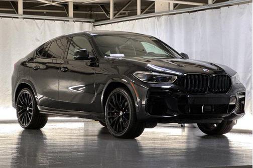 2023 BMW X6 M50i