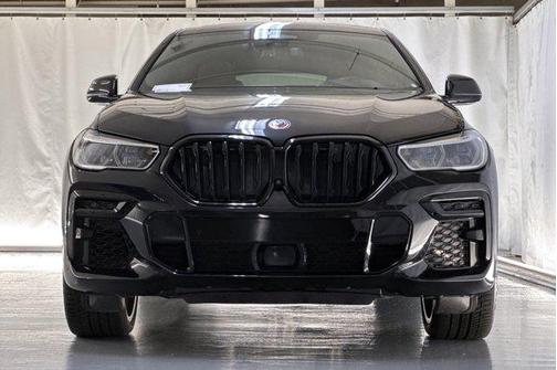 2023 BMW X6 M50i