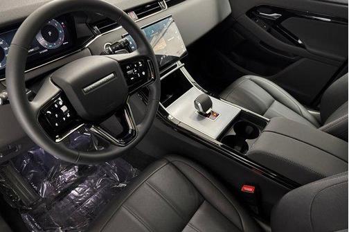 2025 Land Rover Range Rover Evoque Core S