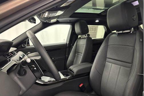 2025 Land Rover Range Rover Evoque Core S