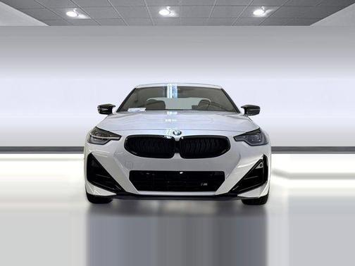 2026 BMW M240 i