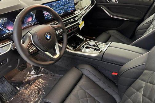 Black Sapphire Metallic 2026 BMW X5 sDrive40i