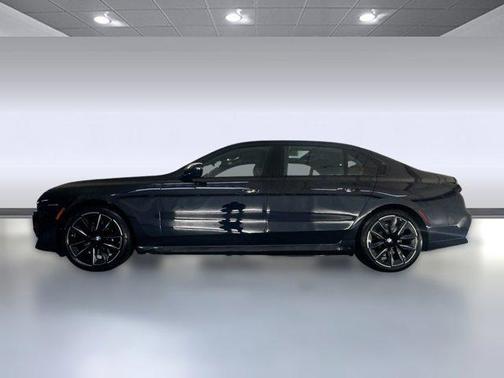 2025 BMW i7 xDrive60