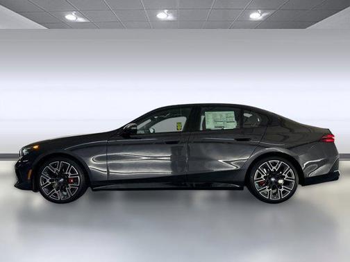 2026 BMW 540 i xDrive