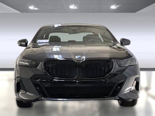 2026 BMW 540 i xDrive