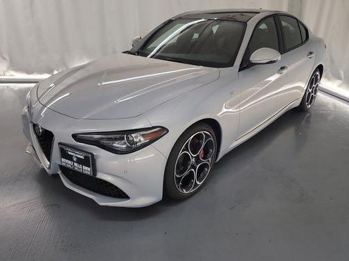 2022 Alfa Romeo Giulia Ti