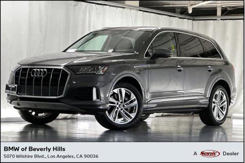 2021 Audi Q7 45 Premium Plus