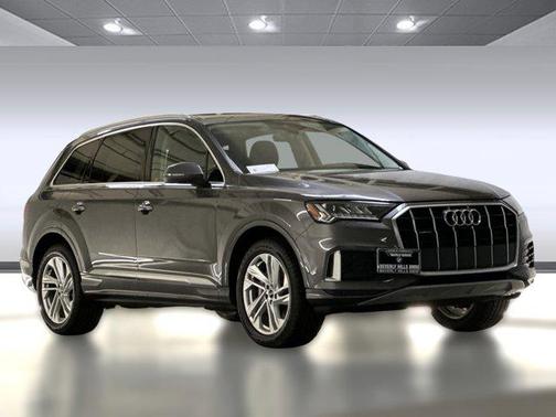 2021 Audi Q7 45 Premium Plus