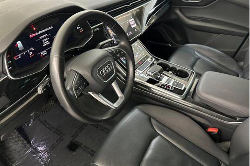 2021 Audi Q7 45 Premium Plus