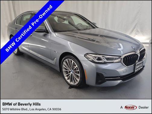 2022 BMW 530e Base