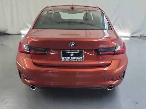 2022 BMW 330 330i