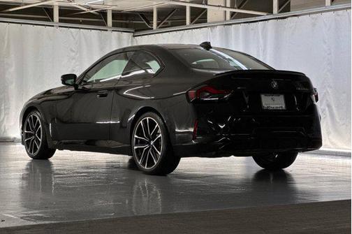 2022 BMW M240 i xDrive