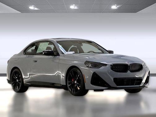 2023 BMW M240 i