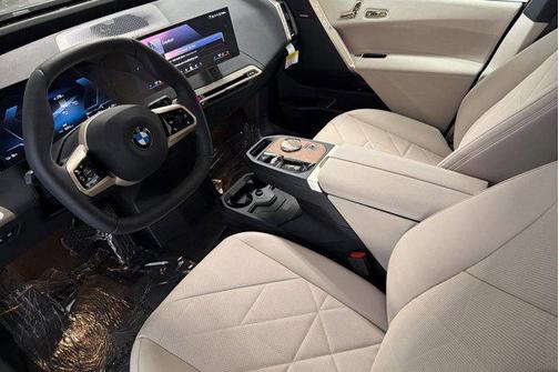 2026 BMW iX xDrive45