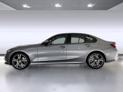 2023 BMW 330 330i