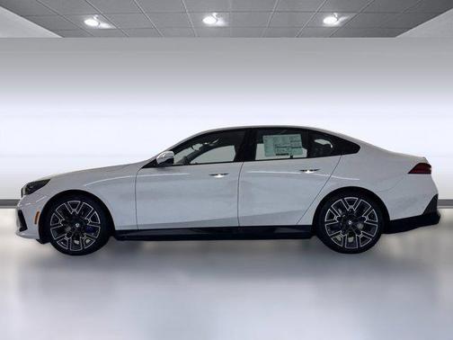 2026 BMW i5 eDrive40