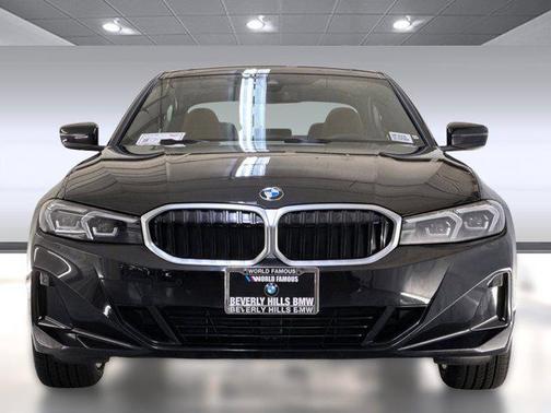 2025 BMW 330 330i Sedan